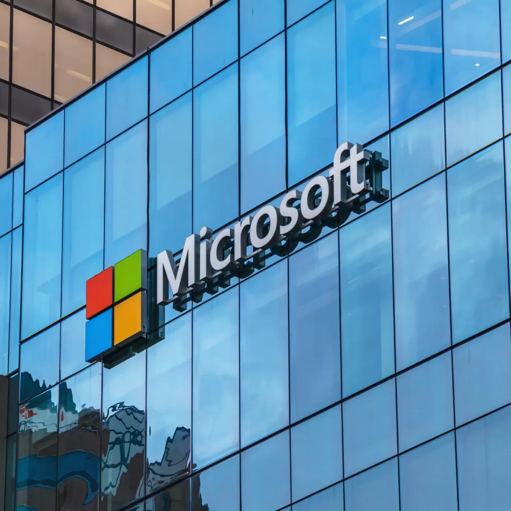 Microsoft services face major outage; Teams, Outlook, Store stop responding